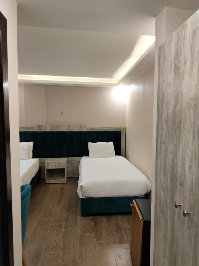 Old Street Apartment Wadi Musa Exterior photo